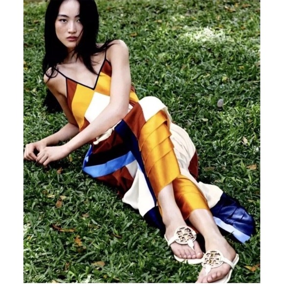 TORY BURCH SASHA LUXURY SILK MAXI DRESS , SIZE 8/RETAIL $798 - Picture 2 of 9